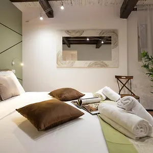 Apartment Sofia Vii Coorte, Rome