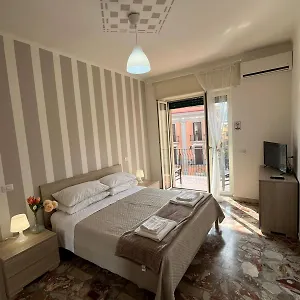 https://panorama-naples.hotels-amalfi.com
